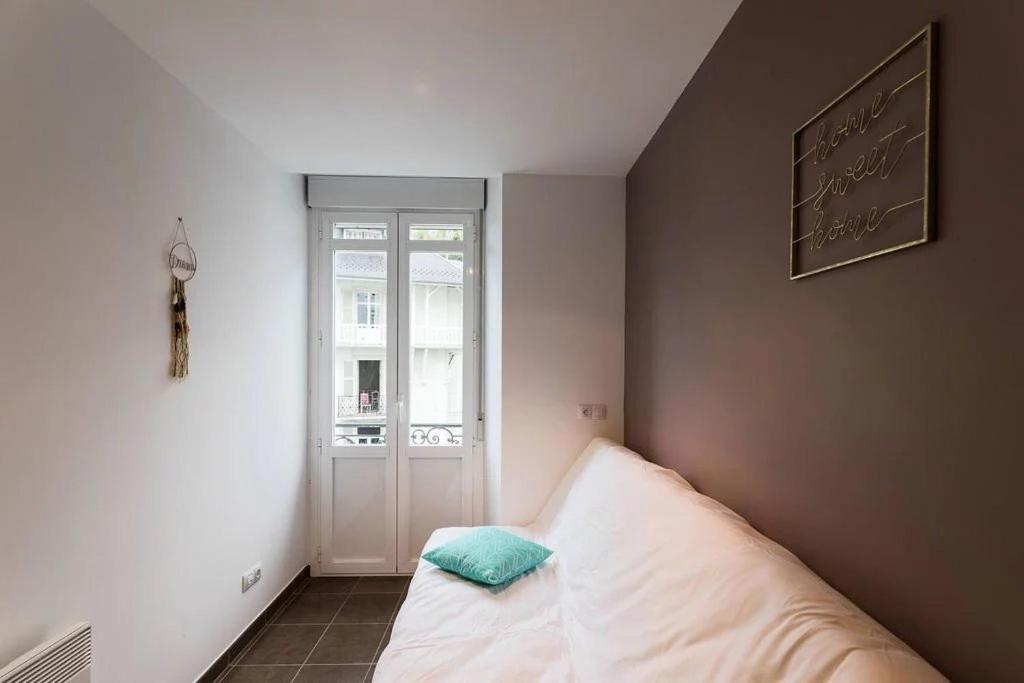 Albatros Apartment Лурд Екстериор снимка